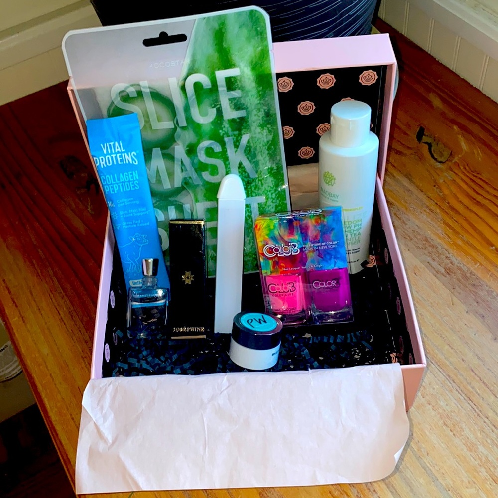 #11 bella box